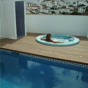 apartamentos-ardales.es-andalucia.com/